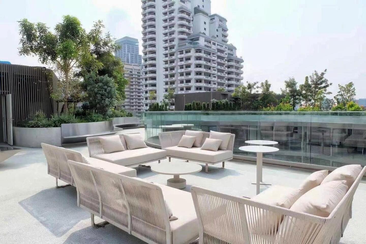 Apartamento Fynn Asoke Bangkok Exterior foto